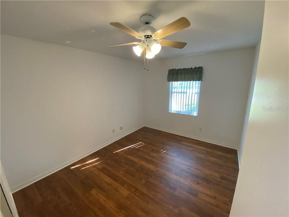 Recently Rented: $1,550 (3 beds, 2 baths, 1836 Square Feet)