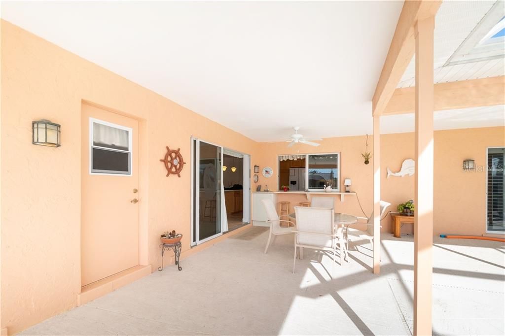 Recently Sold: $539,000 (3 beds, 2 baths, 1806 Square Feet)