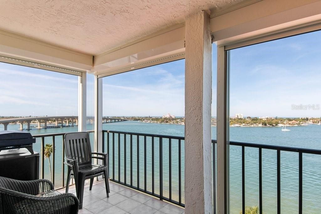 Recently Sold: $485,000 (2 beds, 2 baths, 1140 Square Feet)