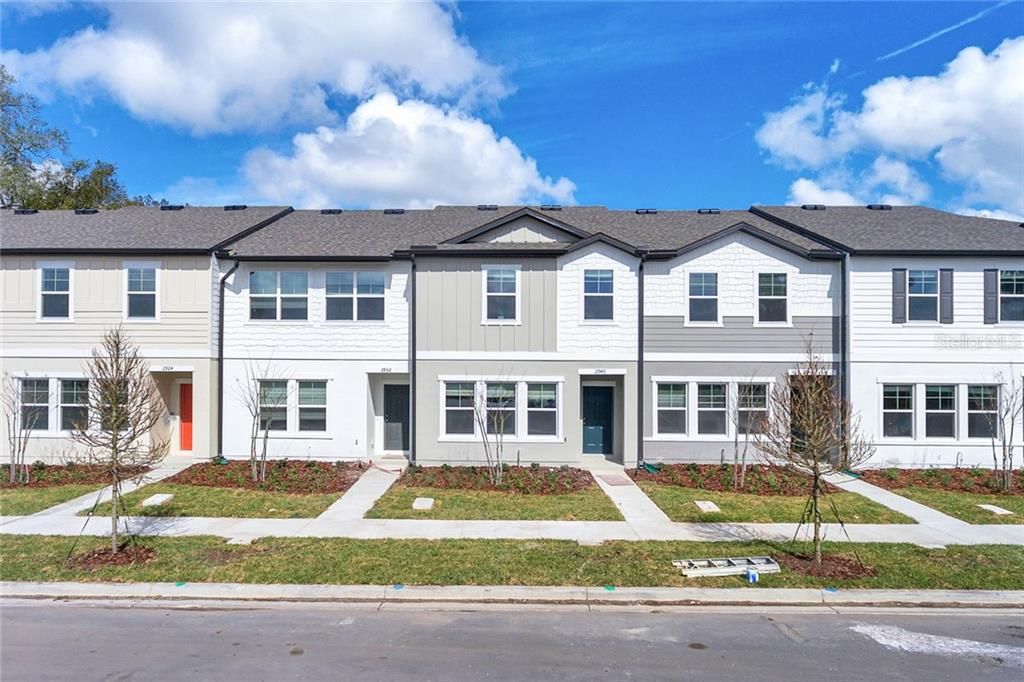 Recently Sold: $256,990 (3 beds, 2 baths, 1594 Square Feet)