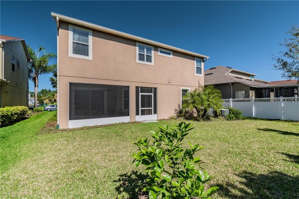 Recently Sold: $440,000 (5 beds, 3 baths, 3111 Square Feet)