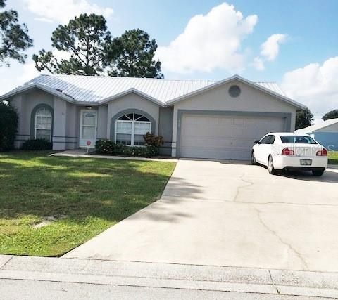 Recently Sold: $162,000 (3 beds, 2 baths, 1349 Square Feet)