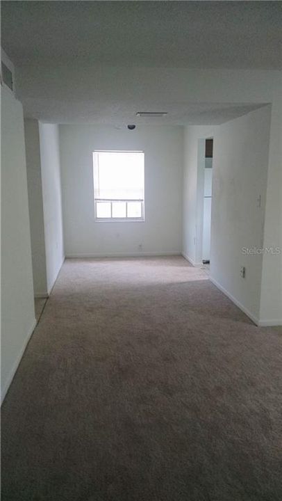 Recently Rented: $750 (2 beds, 1 baths, 790 Square Feet)