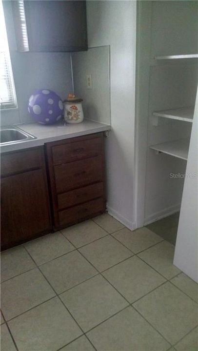 Recently Rented: $750 (2 beds, 1 baths, 790 Square Feet)