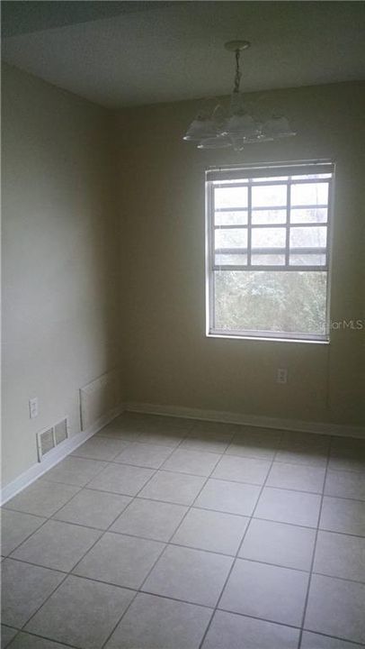 Recently Rented: $750 (2 beds, 1 baths, 790 Square Feet)