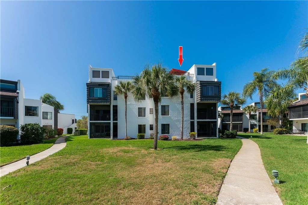 Recently Sold: $650,000 (3 beds, 3 baths, 1521 Square Feet)