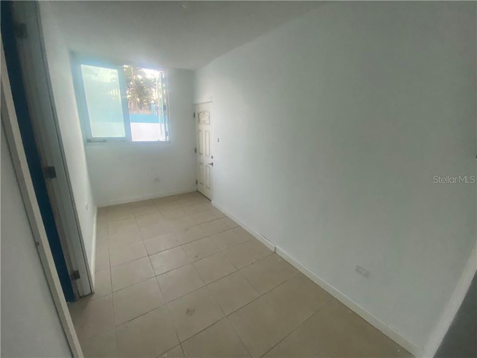 Vendido Recientemente: $235,000 (2 camas, 2 baños, 1187 Pies cuadrados)