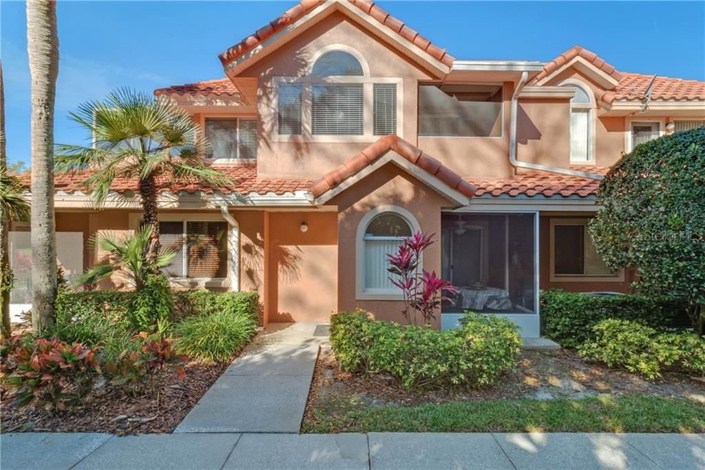 Recently Sold: $114,900 (2 beds, 1 baths, 559 Square Feet)