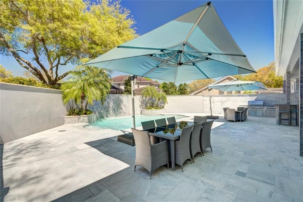 Recently Sold: $895,000 (4 beds, 5 baths, 4200 Square Feet)
