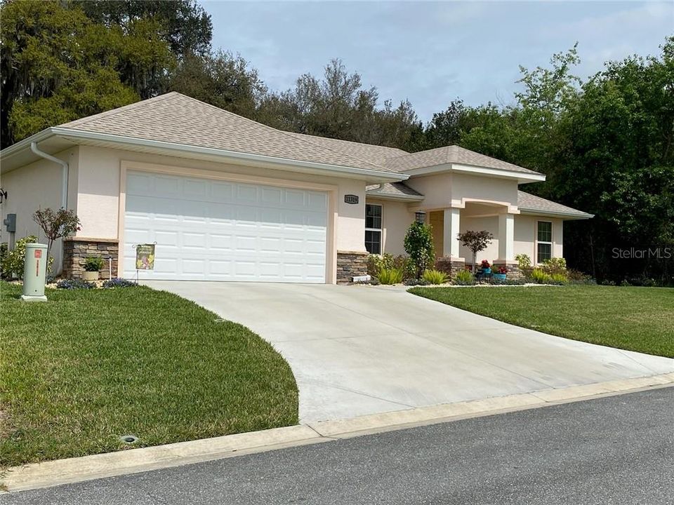 Recently Sold: $248,925 (3 beds, 2 baths, 1434 Square Feet)
