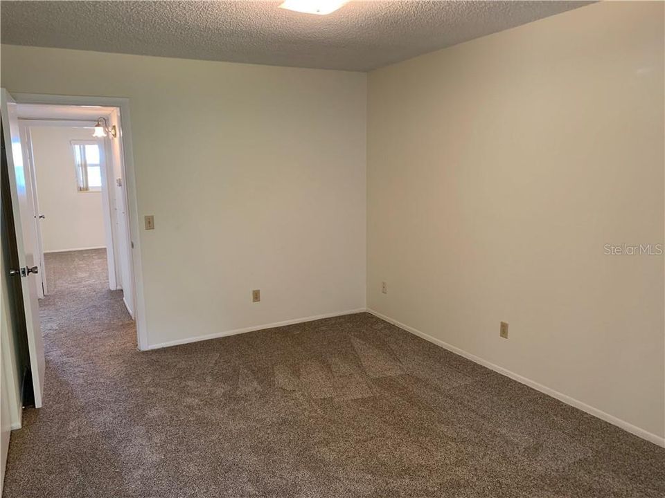 Recently Sold: $139,500 (2 beds, 2 baths, 1100 Square Feet)