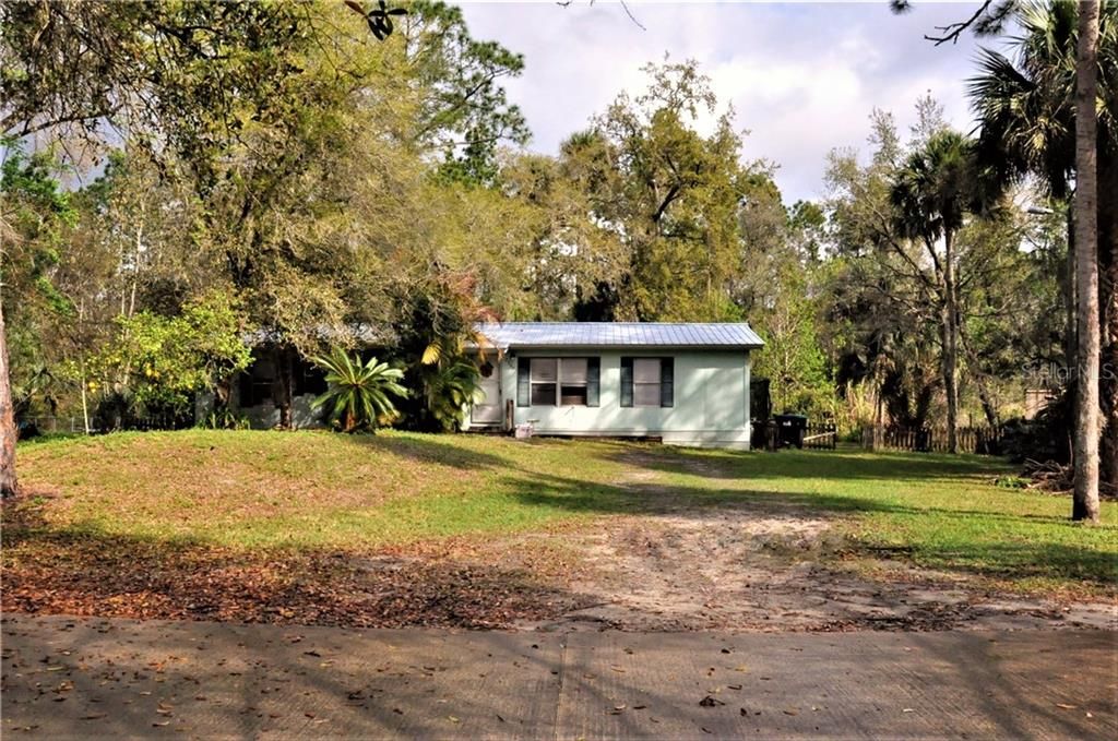 Recently Sold: $145,000 (3 beds, 2 baths, 1248 Square Feet)