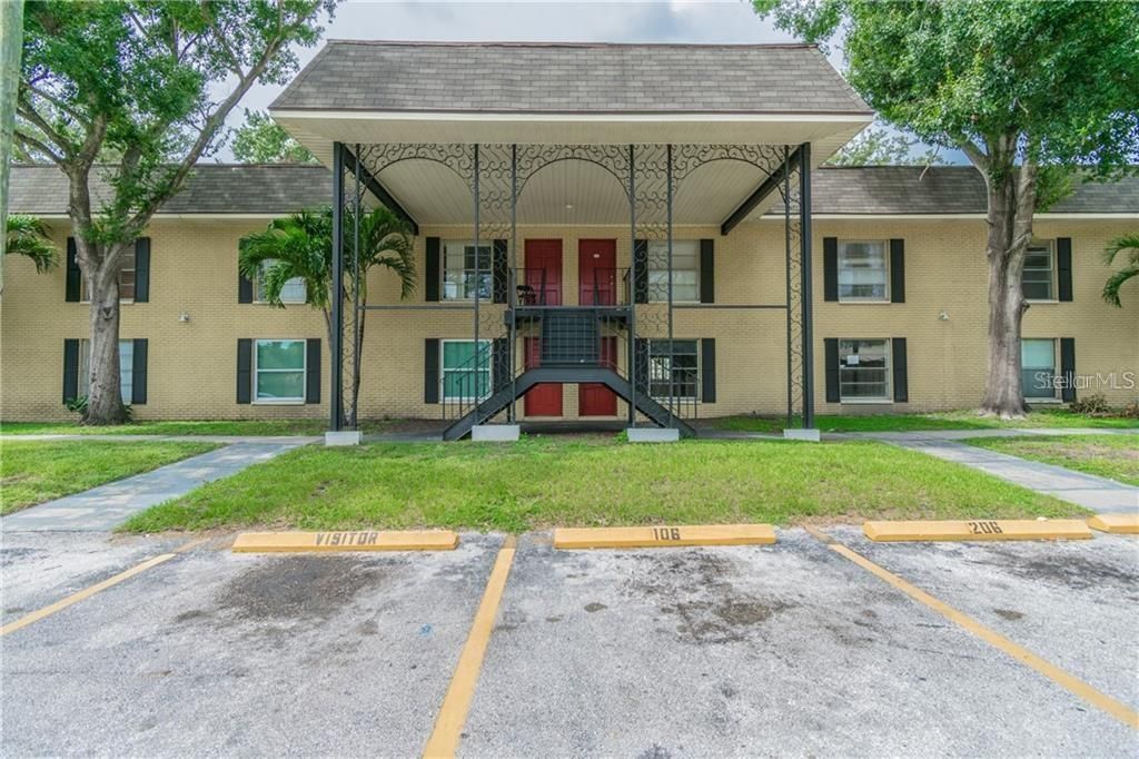 Recently Sold: $72,000 (2 beds, 1 baths, 832 Square Feet)