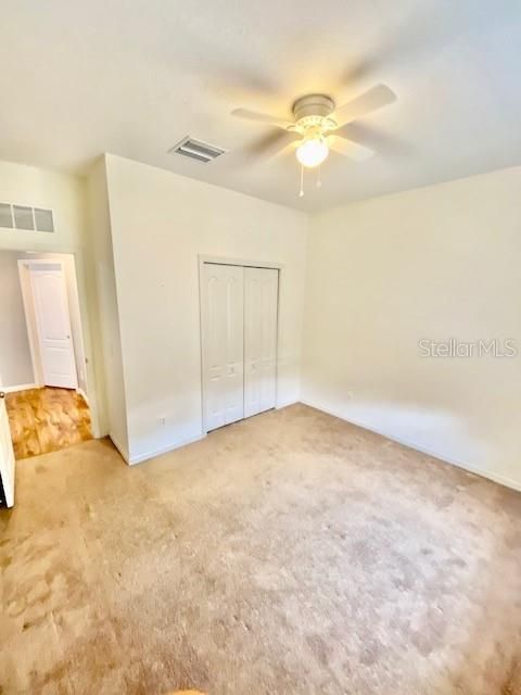 Recently Rented: $1,600 (4 beds, 2 baths, 1907 Square Feet)