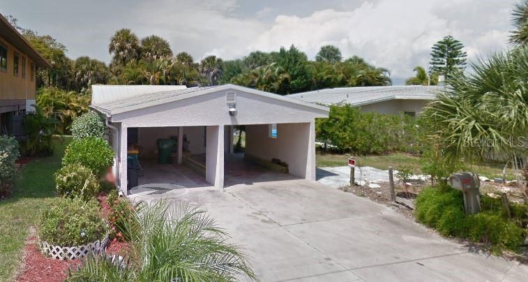 Recently Sold: $450,000 (3 beds, 1 baths, 1040 Square Feet)