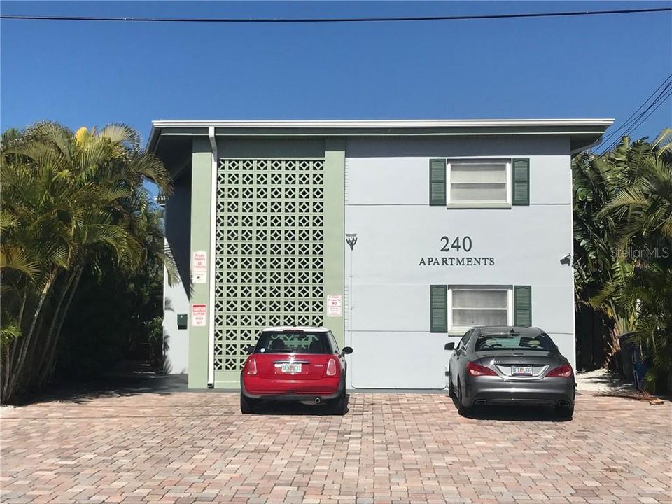 Recently Sold: $979,000 (0 beds, 0 baths, 3264 Square Feet)