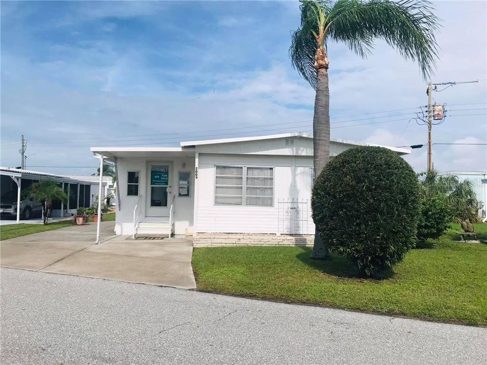 Recently Sold: $100,000 (2 beds, 1 baths, 760 Square Feet)