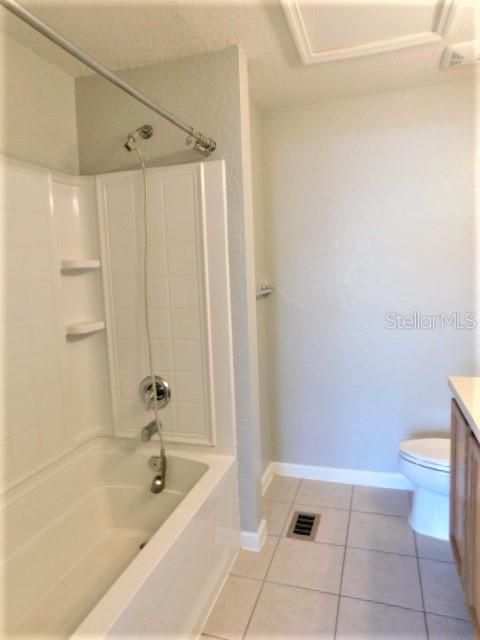 Recently Rented: $1,250 (2 beds, 2 baths, 1134 Square Feet)