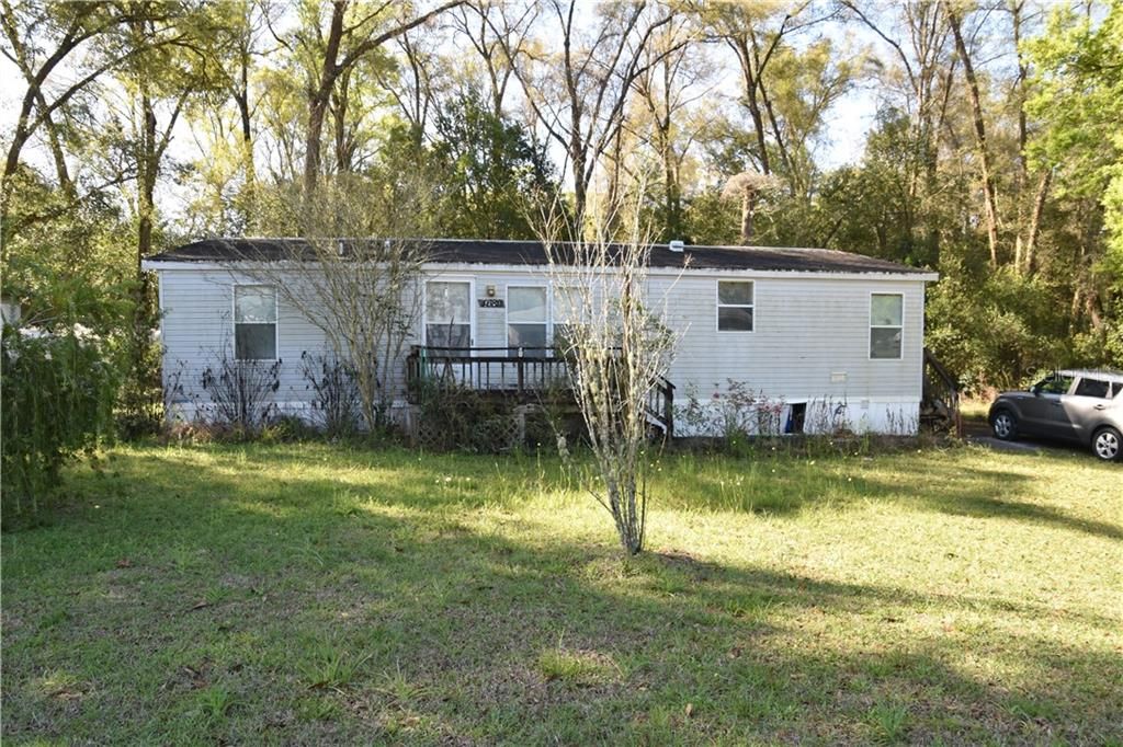 Recently Sold: $45,000 (3 beds, 2 baths, 1296 Square Feet)