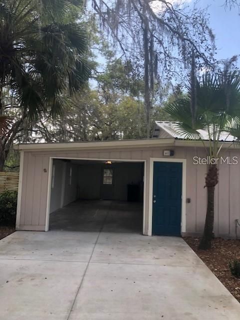 Recently Rented: $2,250 (3 beds, 2 baths, 2000 Square Feet)