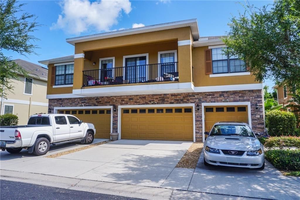 Recently Sold: $230,000 (3 beds, 2 baths, 1594 Square Feet)
