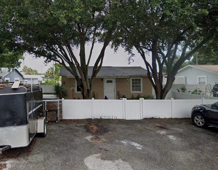 Recently Sold: $185,000 (2 beds, 1 baths, 1000 Square Feet)