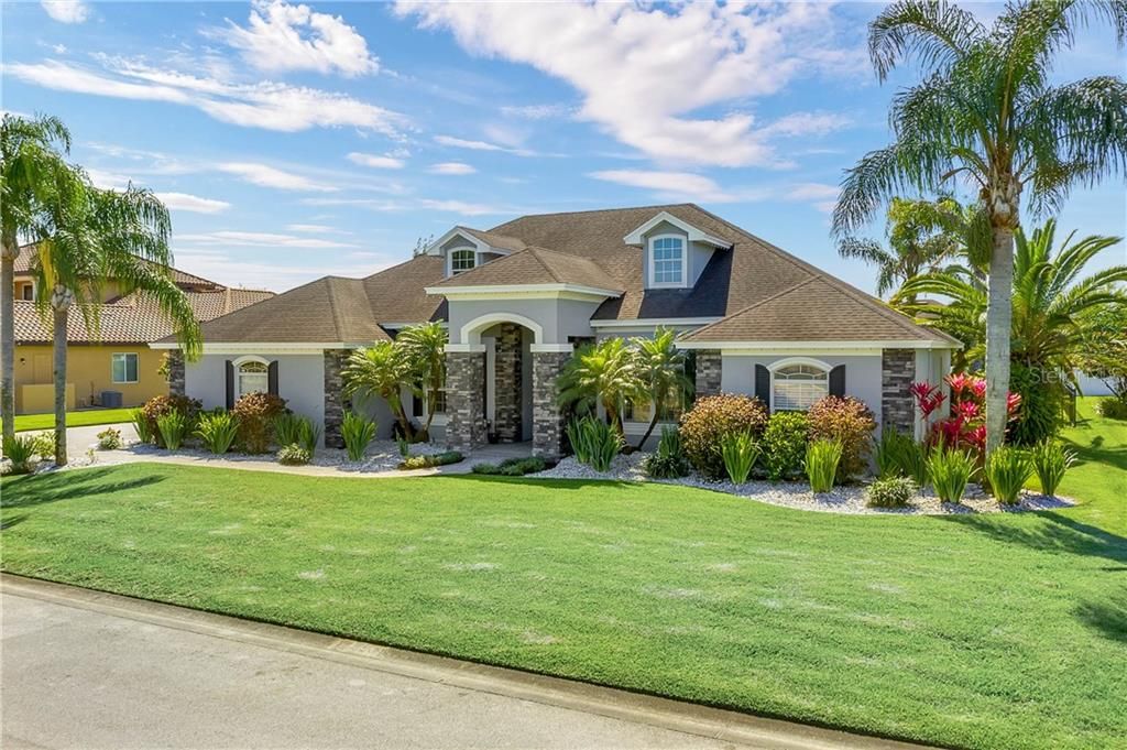 Recently Sold: $599,000 (4 beds, 3 baths, 3014 Square Feet)