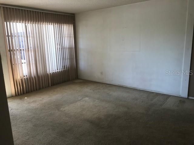 Recently Sold: $90,000 (2 beds, 2 baths, 1050 Square Feet)