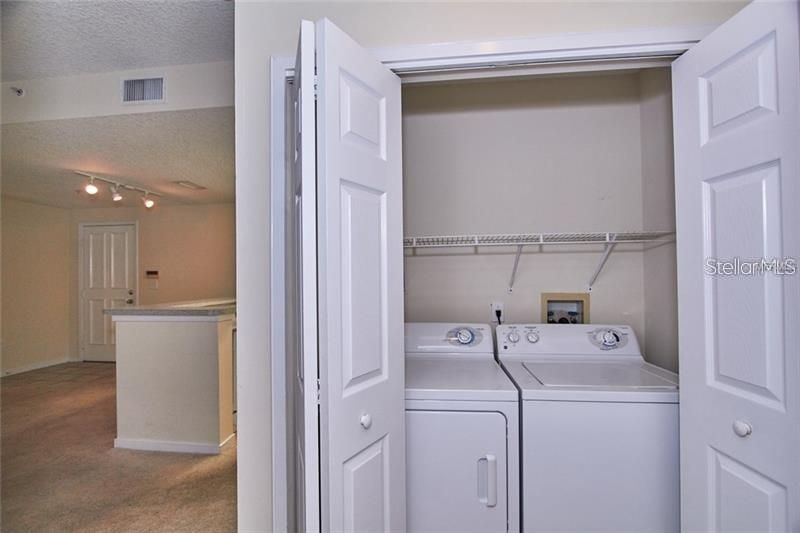 Недавно арендовано: $1,450 (2 спален, 2 ванн, 990 Квадратных фут)