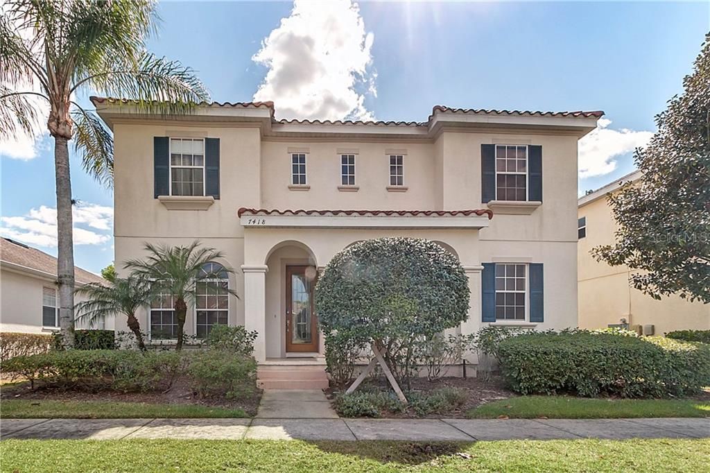 Recently Sold: $425,000 (5 beds, 3 baths, 2477 Square Feet)