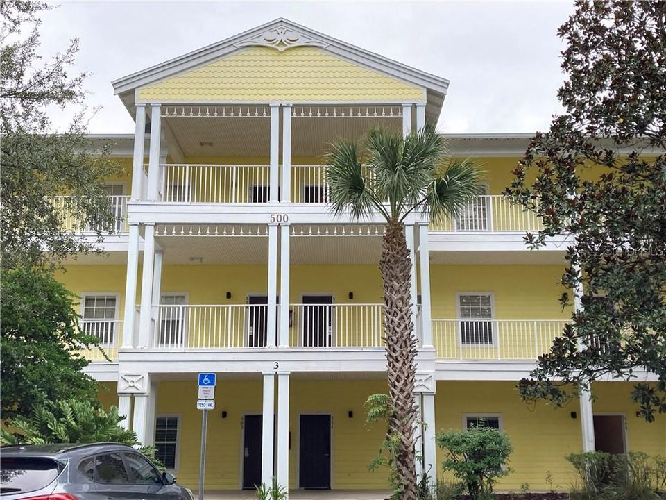 Recently Sold: $130,000 (2 beds, 2 baths, 1307 Square Feet)