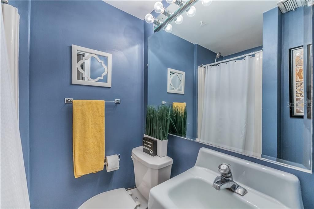 Recently Sold: $625,000 (3 beds, 3 baths, 2769 Square Feet)