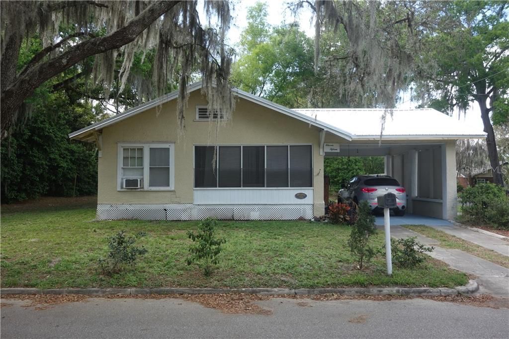 Recently Sold: $99,900 (2 beds, 1 baths, 992 Square Feet)