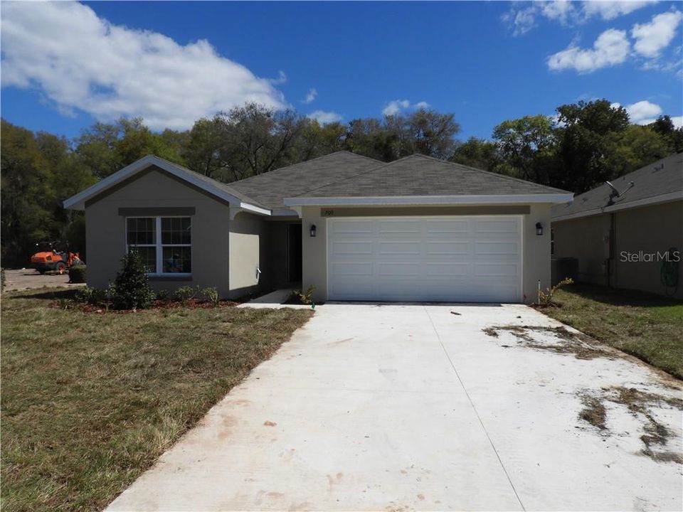 Recently Sold: $240,400 (4 beds, 2 baths, 2000 Square Feet)