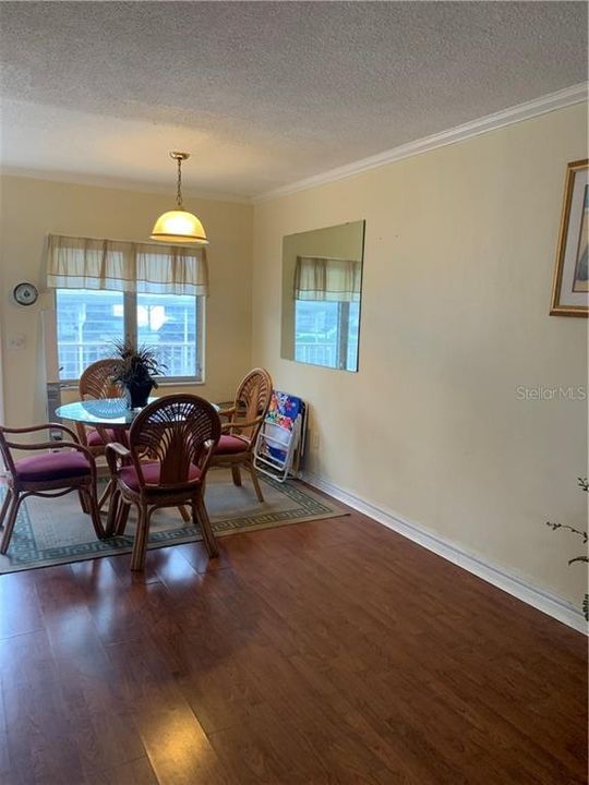 Recently Sold: $159,000 (1 beds, 1 baths, 873 Square Feet)