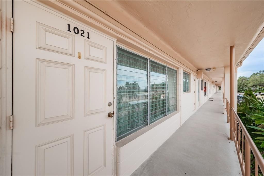 Recently Sold: $57,900 (2 beds, 1 baths, 875 Square Feet)