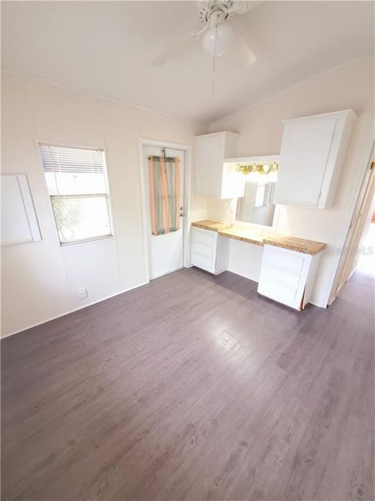 Recently Sold: $75,500 (1 beds, 1 baths, 468 Square Feet)