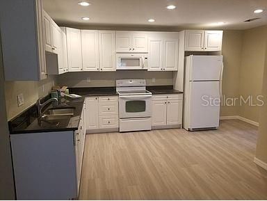 Недавно продано: $400,000 (0 спален, 0 ванн, 2817 Квадратных фут)