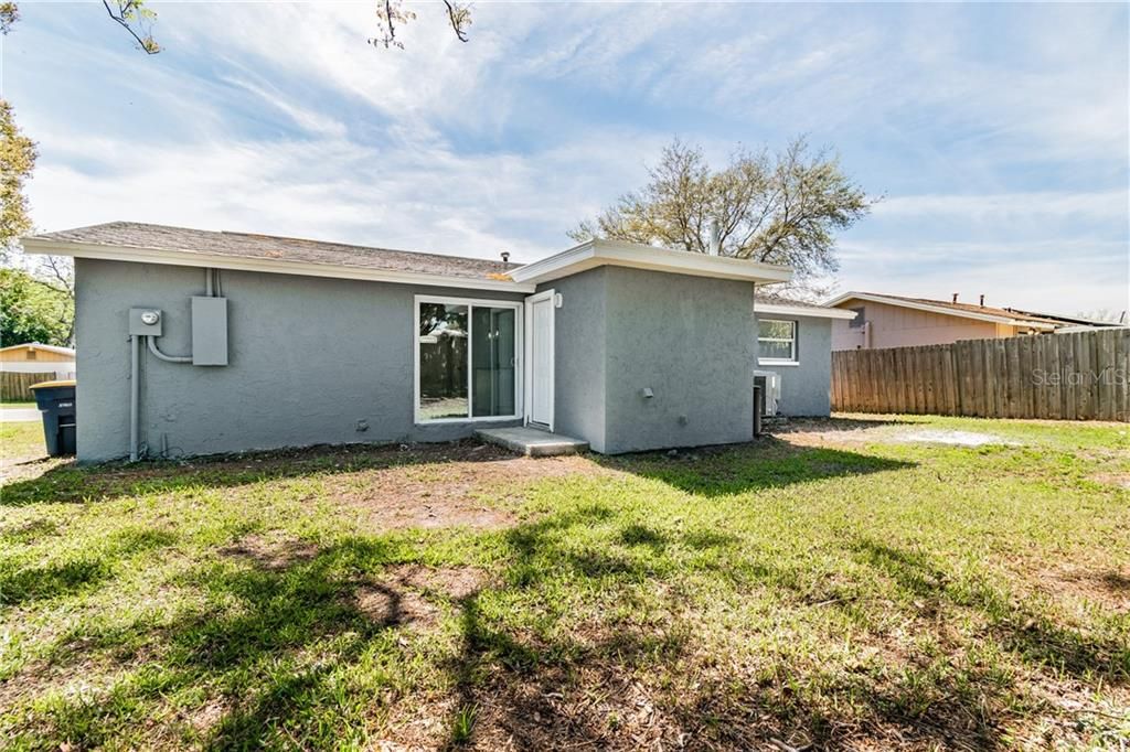 Recently Sold: $239,000 (3 beds, 1 baths, 1150 Square Feet)