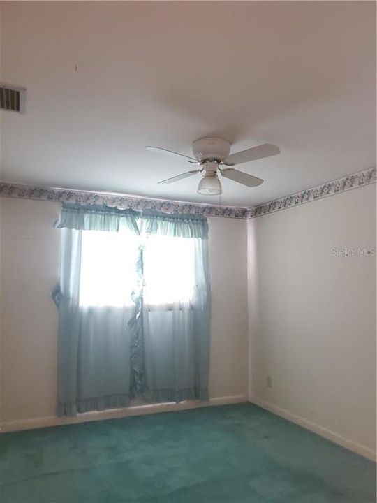 Recently Sold: $170,000 (3 beds, 1 baths, 1323 Square Feet)