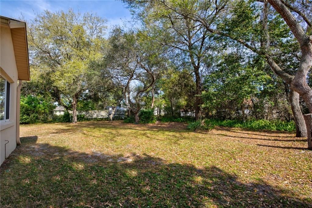 Recently Sold: $250,000 (3 beds, 2 baths, 1707 Square Feet)