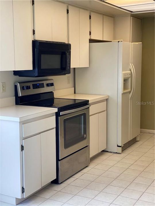 Recently Rented: $1,500 (3 beds, 2 baths, 1662 Square Feet)