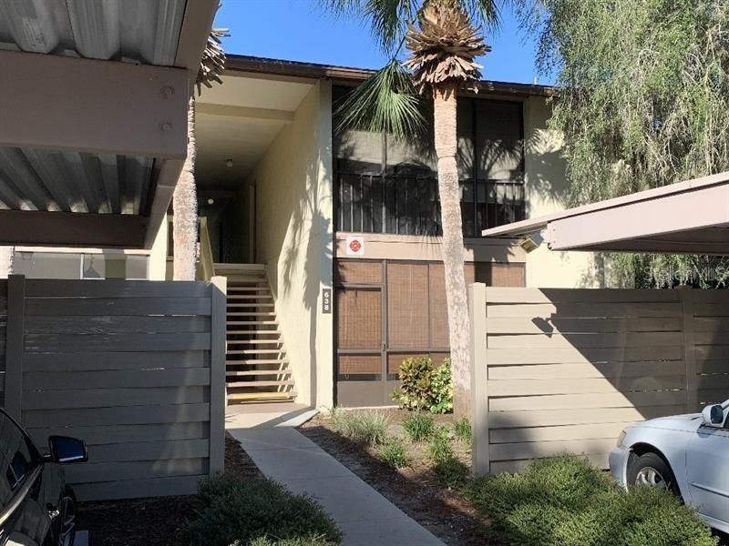 Recently Sold: $179,900 (2 beds, 2 baths, 961 Square Feet)