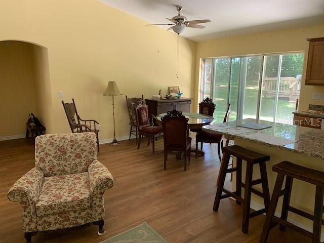 Recently Sold: $299,000 (2 beds, 2 baths, 1536 Square Feet)