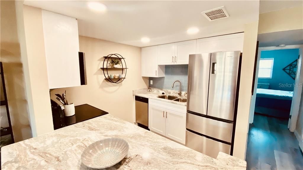 Recently Sold: $209,000 (1 beds, 1 baths, 580 Square Feet)