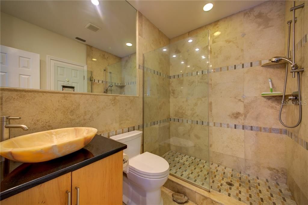 最近租的: $7,250 (3 贝兹, 3 浴室, 2913 平方英尺)