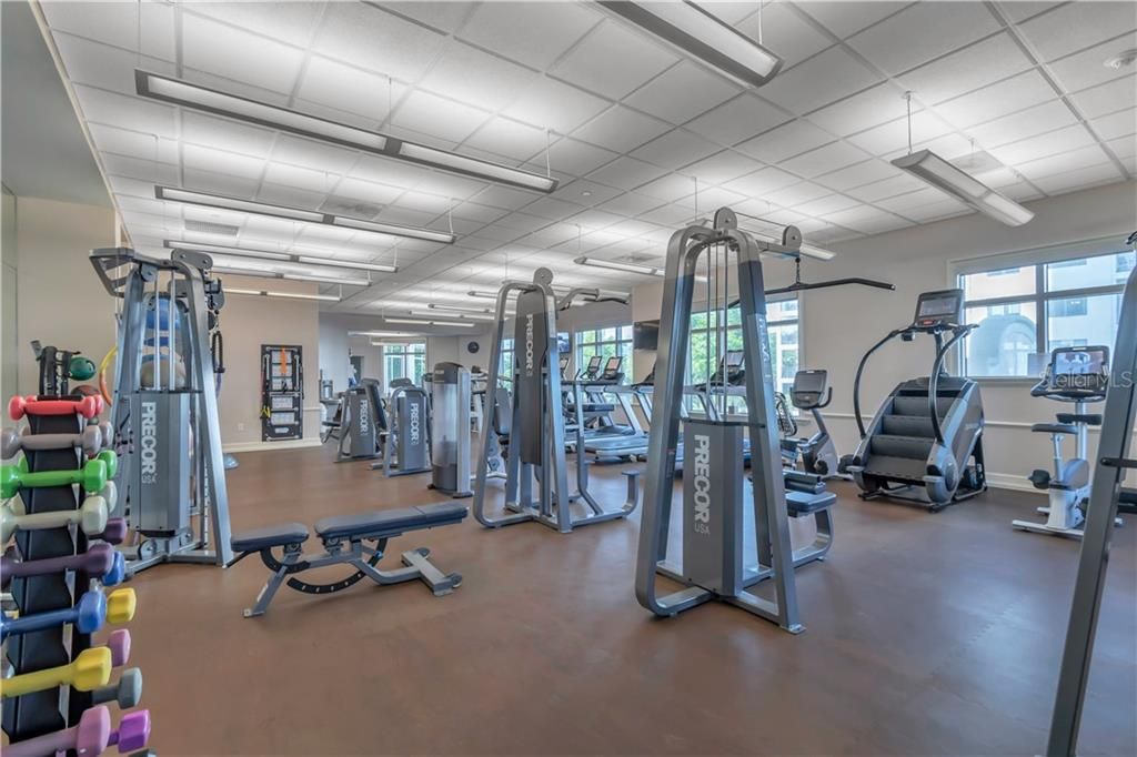 Fitness area, large, clean, available for you!