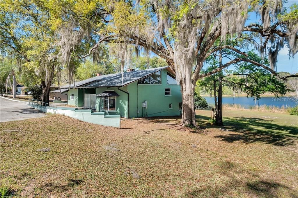 Recently Sold: $375,000 (5 beds, 3 baths, 3308 Square Feet)