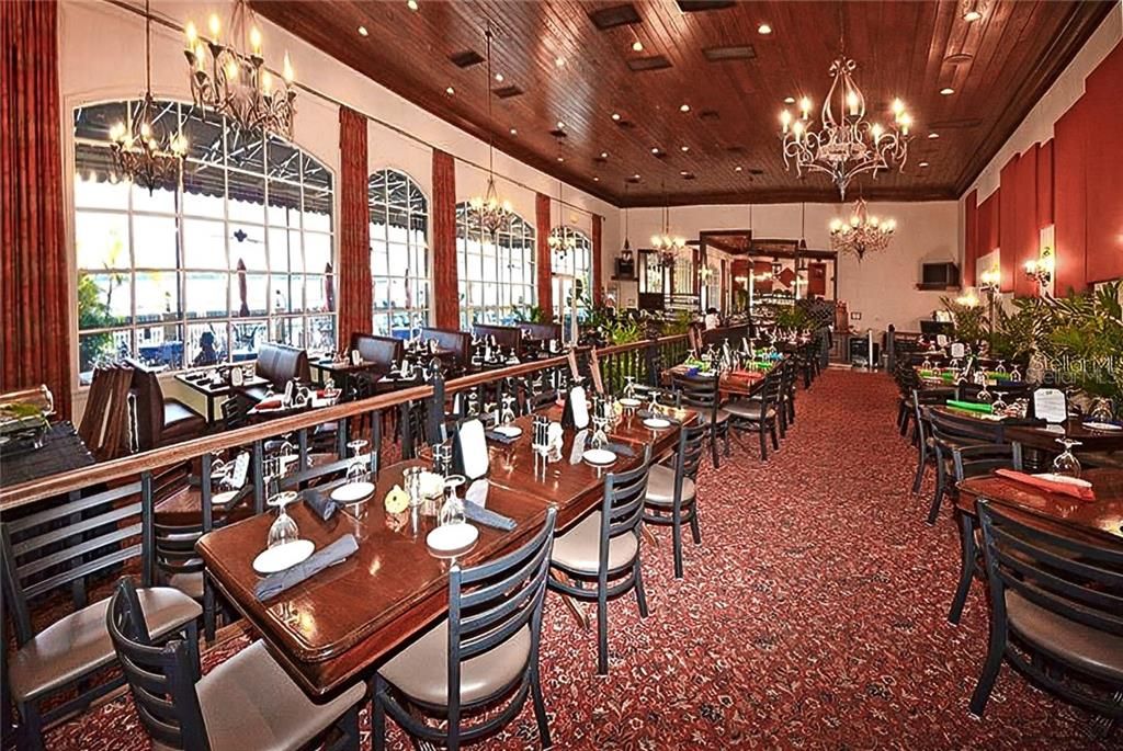 The Ashton Tap and Grill is a full-service restaurant and bar located in the main clubhouse.