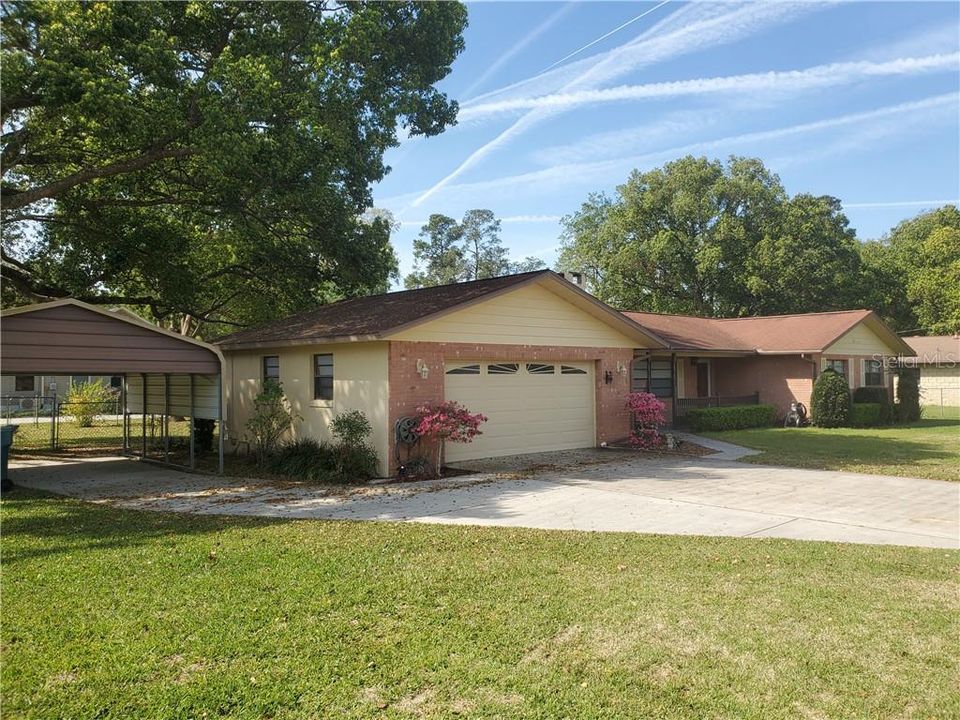 Recently Sold: $195,500 (3 beds, 2 baths, 1683 Square Feet)